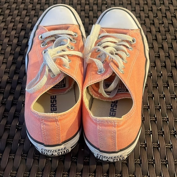 * Converse All Star Peach Unisex Low Top Casual Women’s size 6.5 Sneakers - Picture 3 of 12